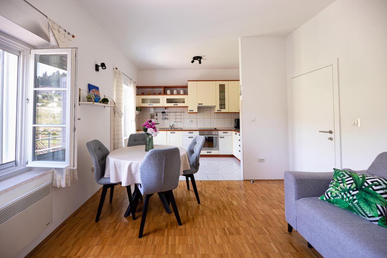 אורסאץ Ponte Apartment מראה חיצוני תמונה